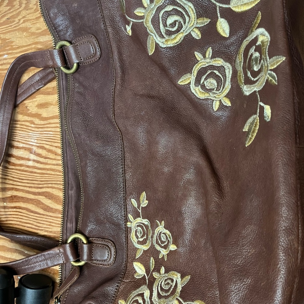 Gold embroidered brown faux leather bag - Picture 5 of 6